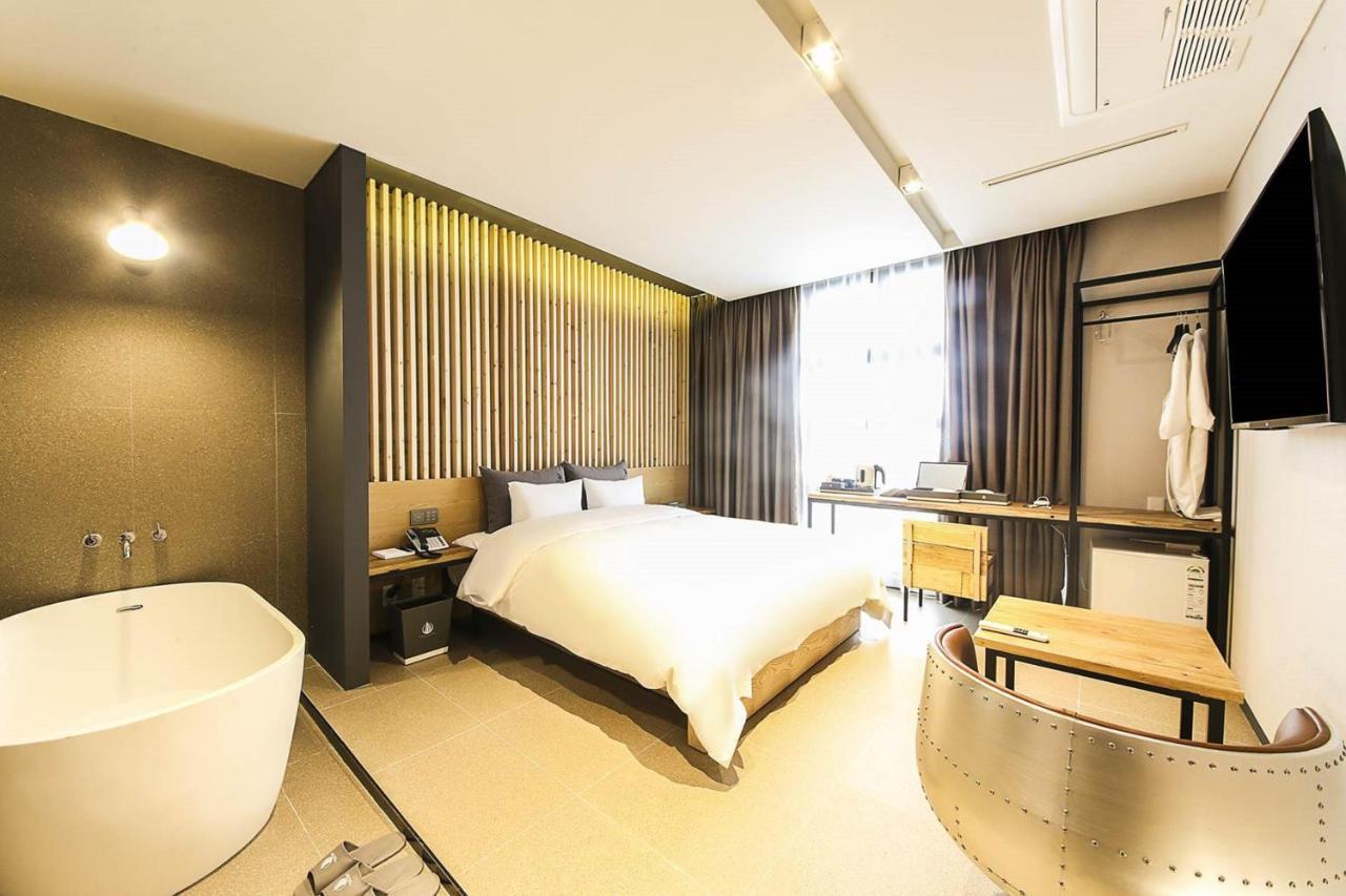 Yeoubi Hotel Ulsan Bagian luar foto